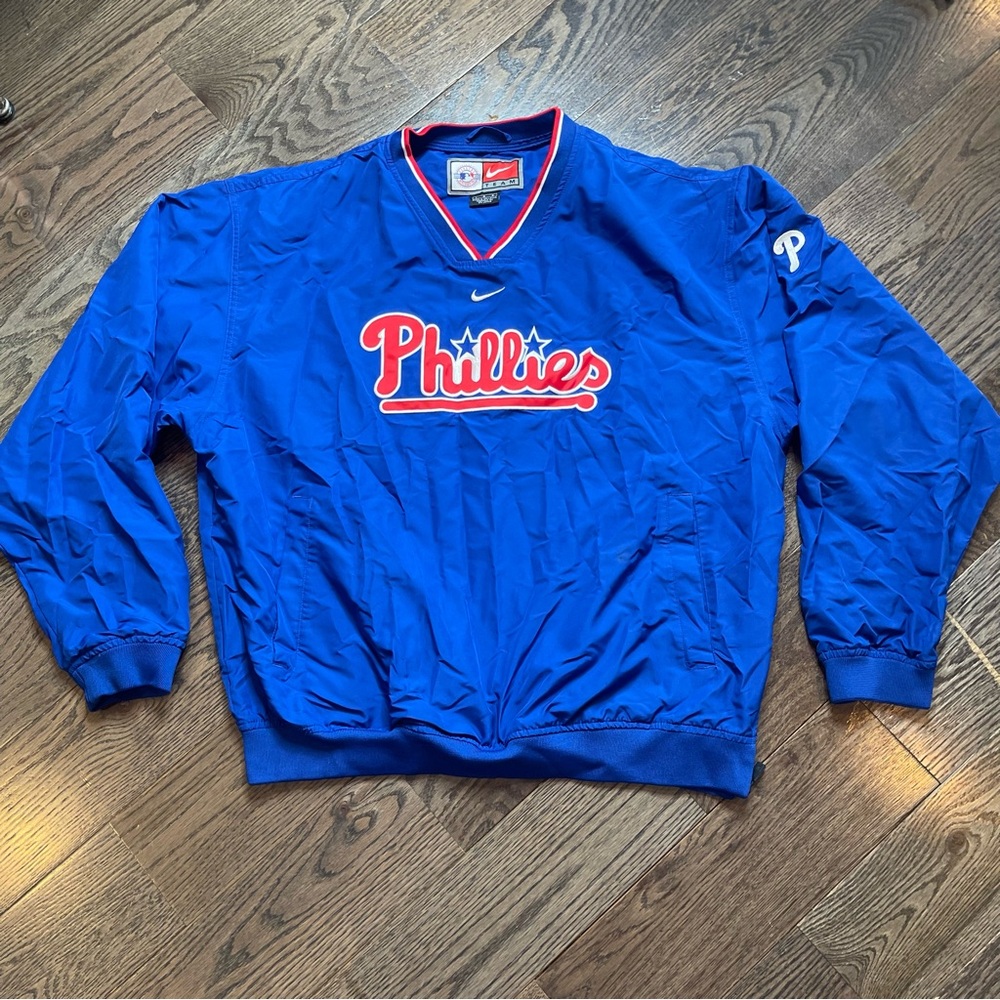 Vintage Nike Philadelphia Phillies Windbreaker